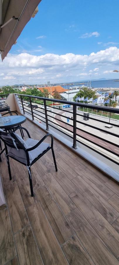 Amazing Sea View Apartment In The City Center! Александруполис Екстериор снимка
